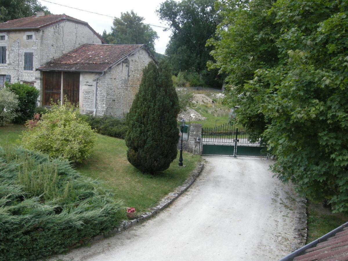 Le Grand Pre Bed & Breakfast Daillancourt Exterior photo
